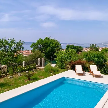 Villa Luxury Castrum Kastela