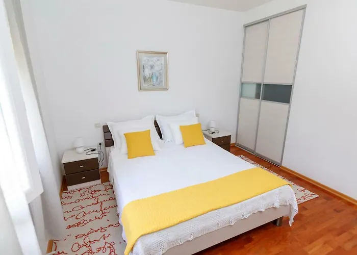 Luxury Castrum Villa Kastela